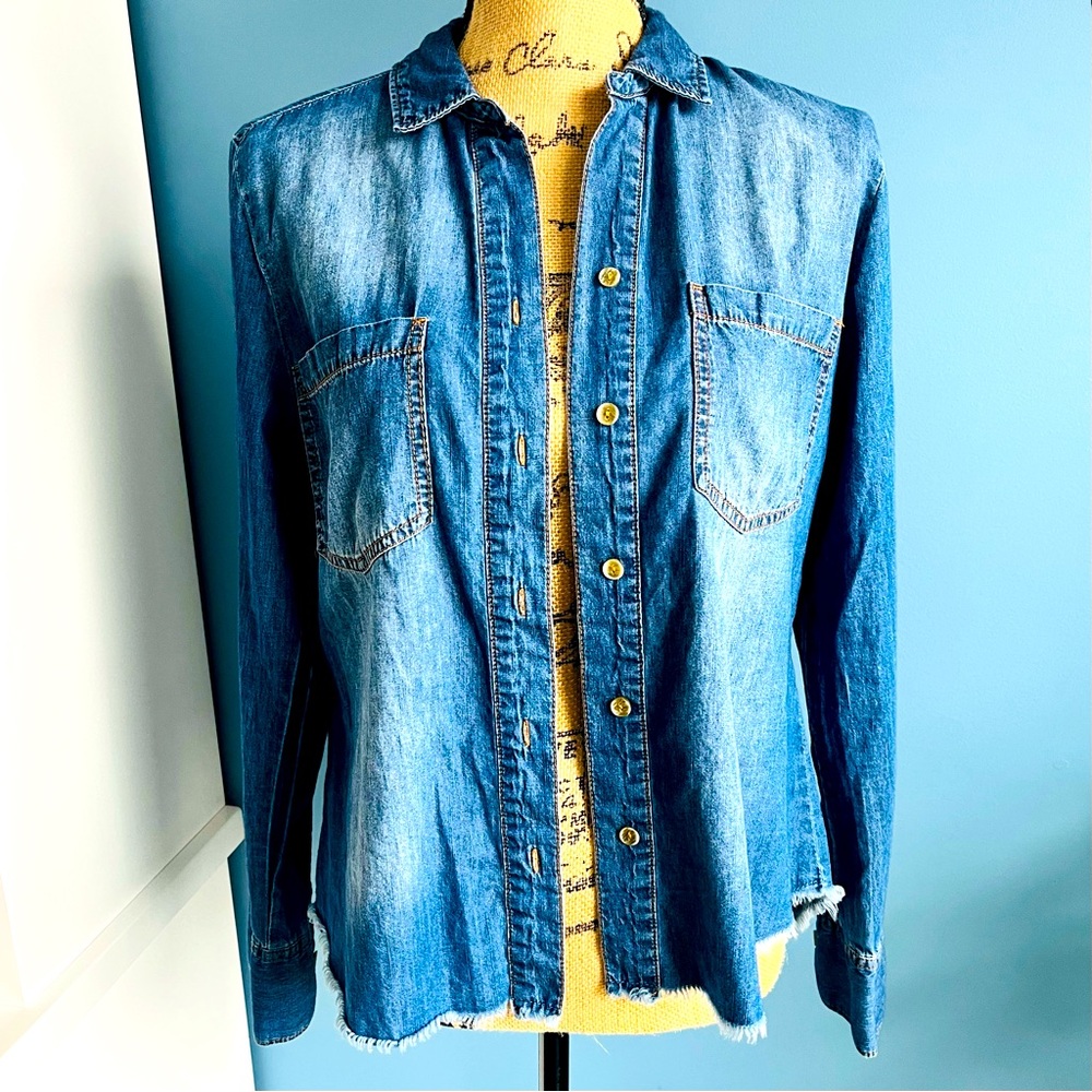 Lightweight Denim Shirt Raw Hem - Sz Medium